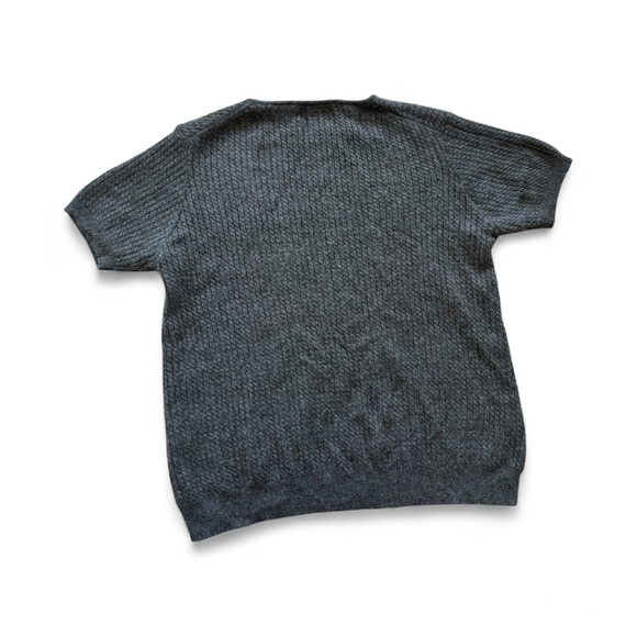 ERDOS Women’s Elegant Gray 100% Pure Cashmere Short Sleeve Top, Vintage Sizing - Picture 2 of 7